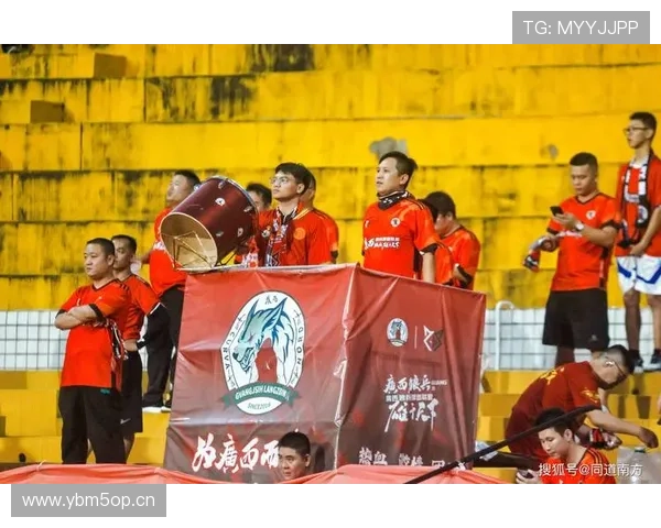 广西恒宸正式签约中场鲁茸锴翥与门将梁锟